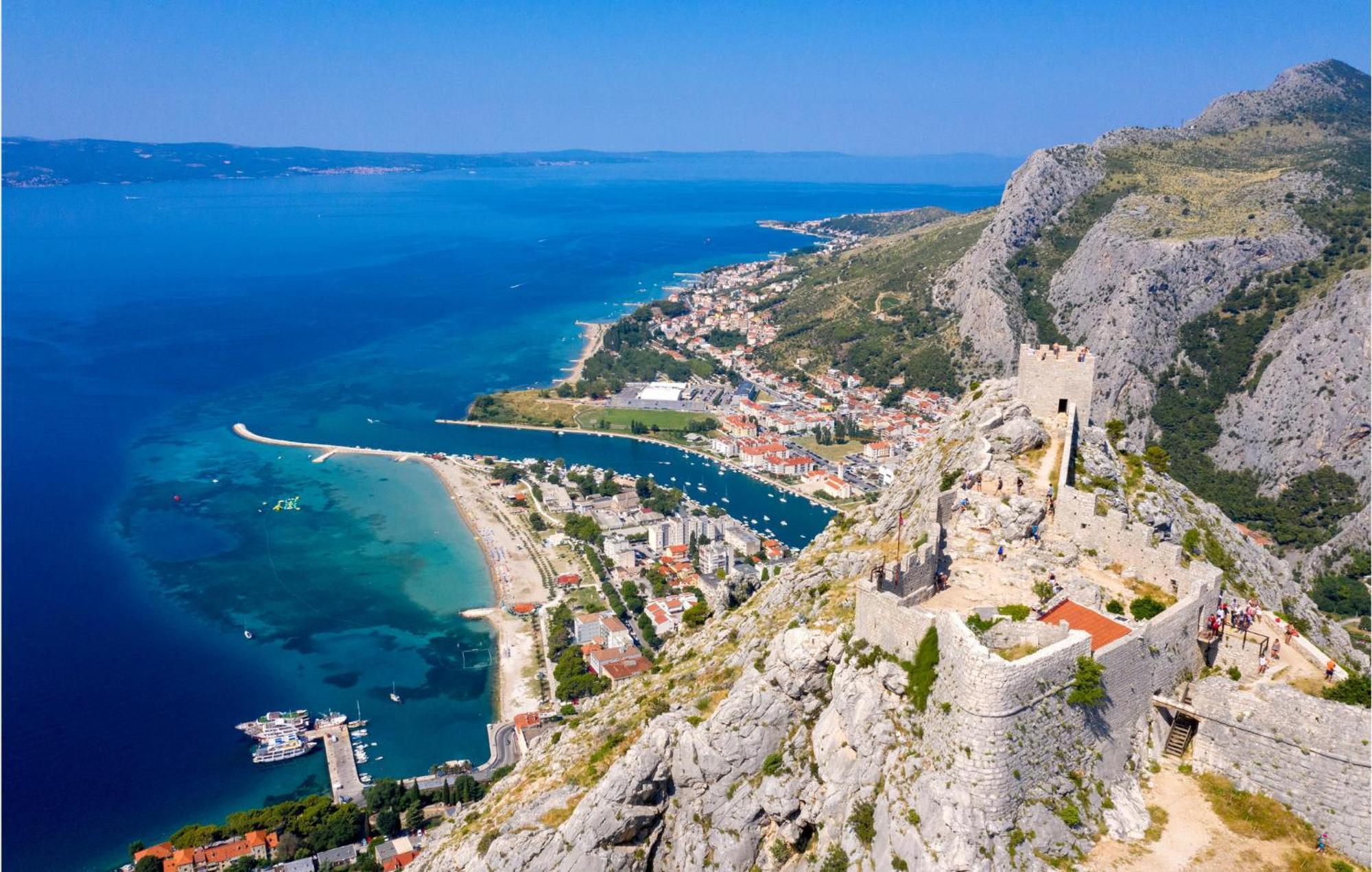 Gorgeous Apartment In Omis With Kitchen 외부 사진